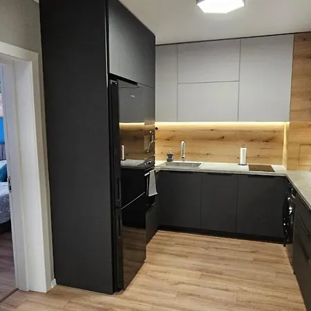 Apartment By The Pool #8 *