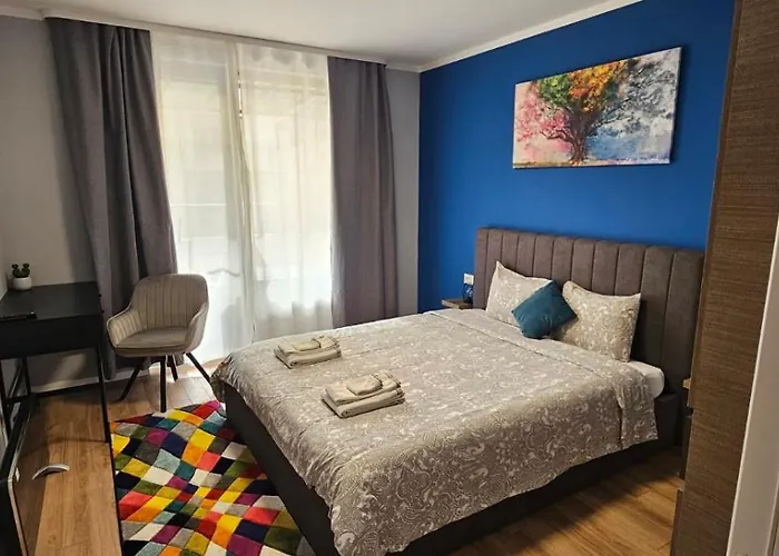 By The Pool #8 Apartment